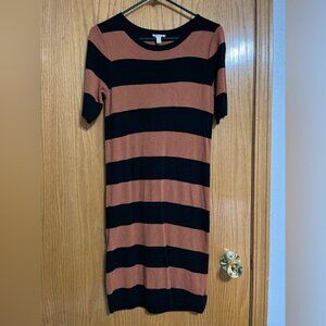 Knitted striped bodycon dress